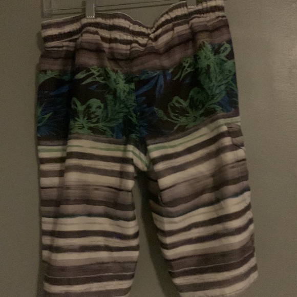 Laguna - Picture 4 of 4